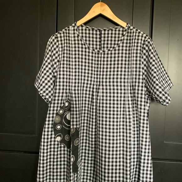 Black and White Gingham Maxi Dress with Design XL - Picture 2 of 8
